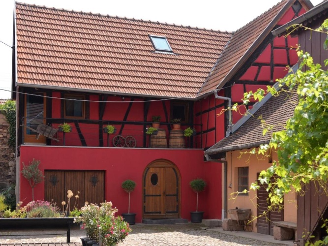 3 Bedrooms Cottage