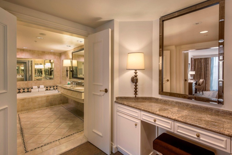 Grand Double Suite with balcony