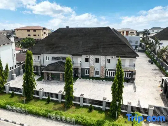 Jun Yue Port Harcourt Hotel