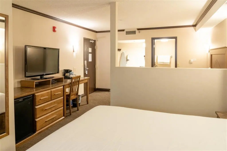 Rundlestone Lodge