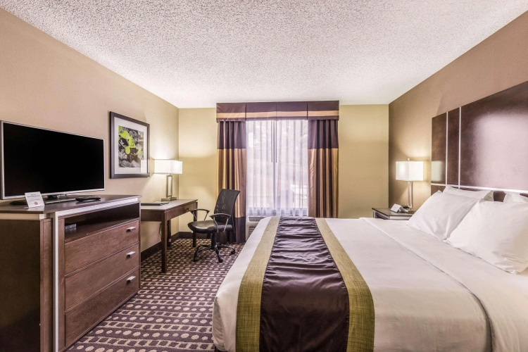 Quality Inn West Plains MO