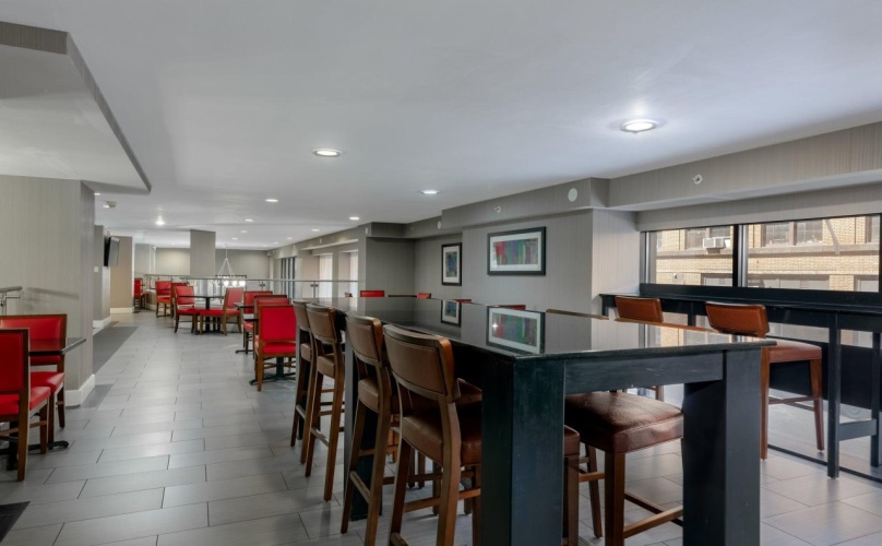 Holiday Inn Express & Suites Atlanta Downtown photo 21