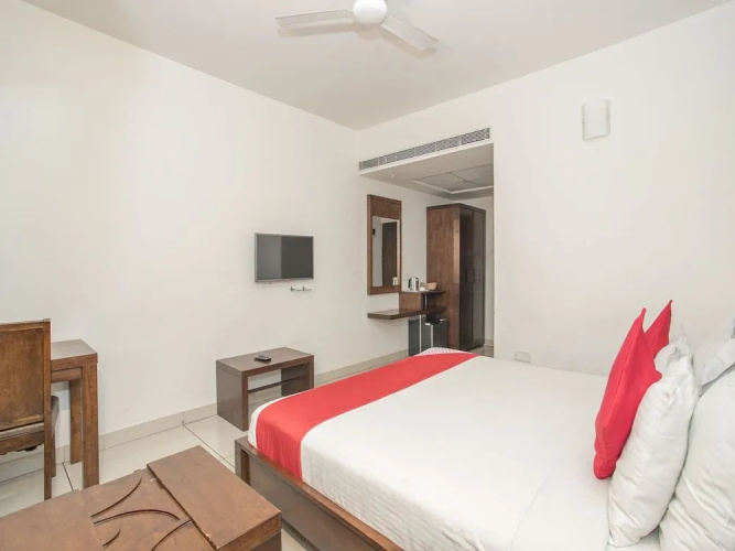 OYO Flagship 16484 Indiranagar