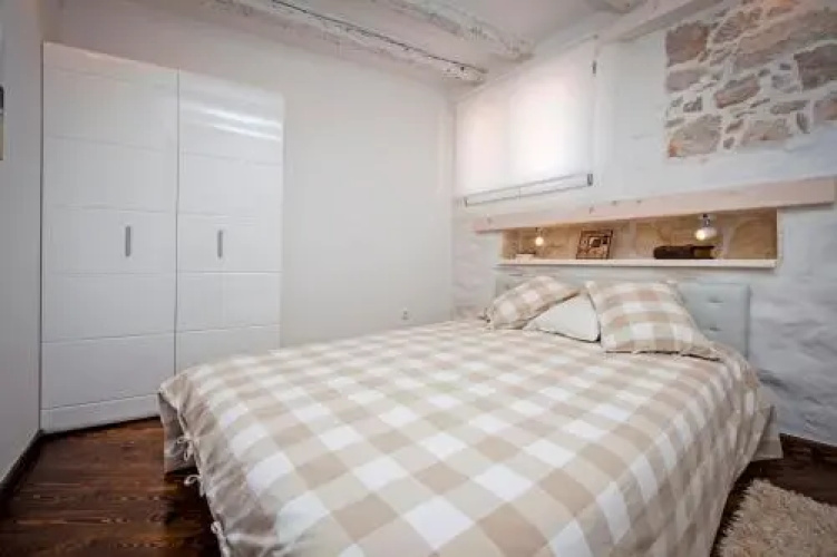 Apartment Pisinium