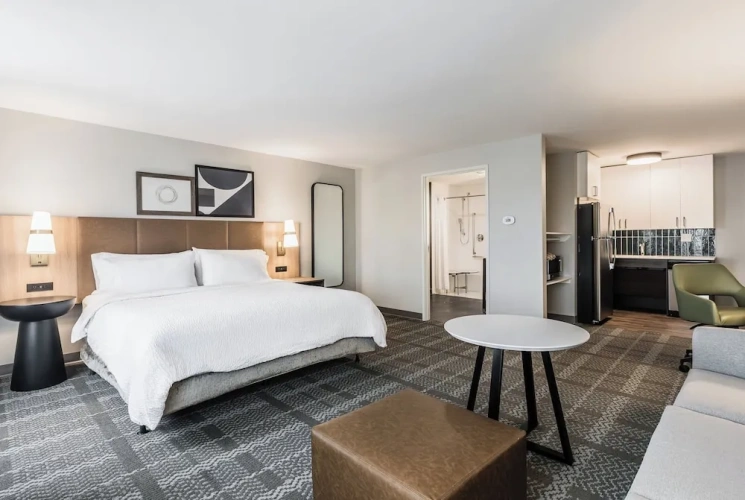 Double Suite