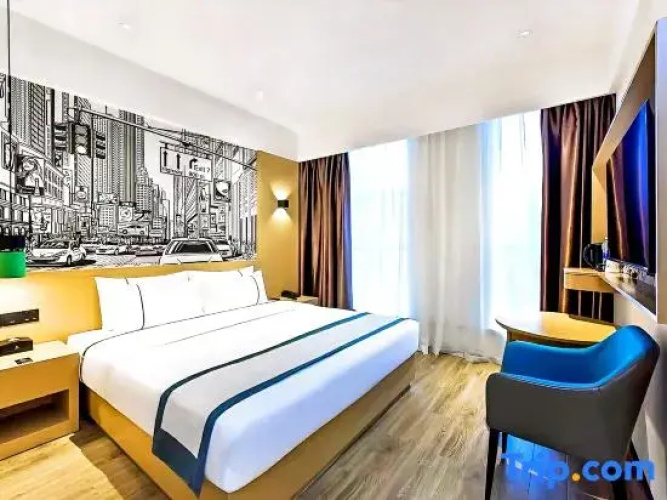 Star Cruise Hotel