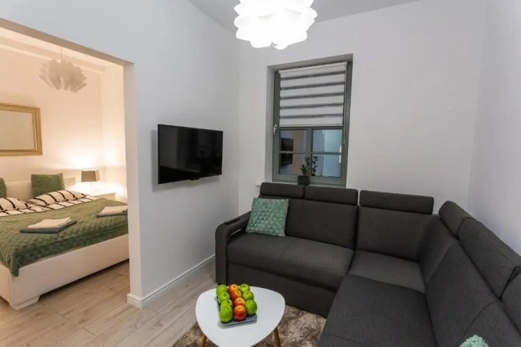 1 Bedroom Double Apartment