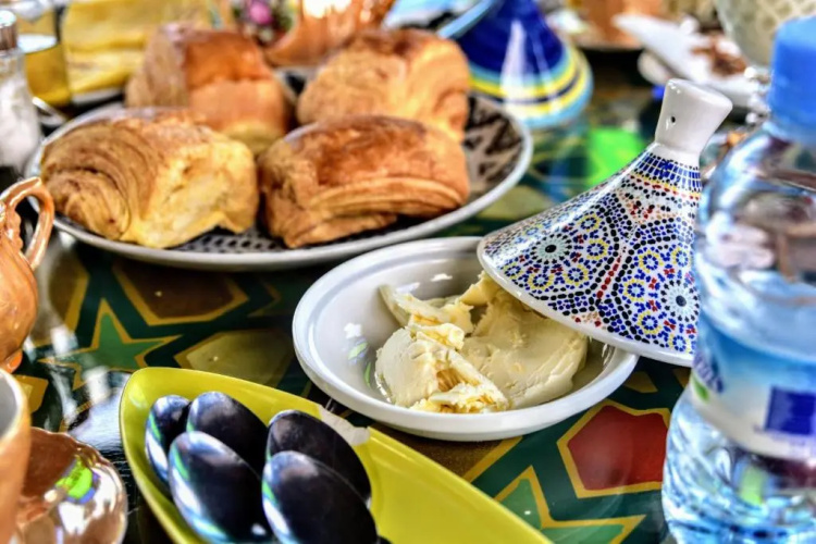 RAZOLI sidi fateh