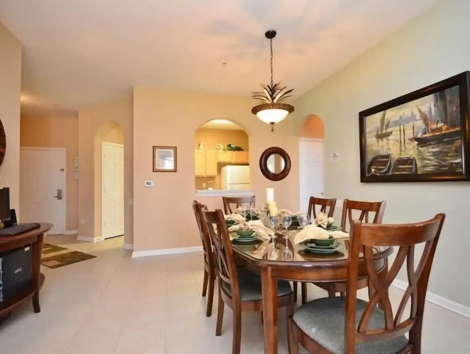 3 Bedrooms Standard Family room