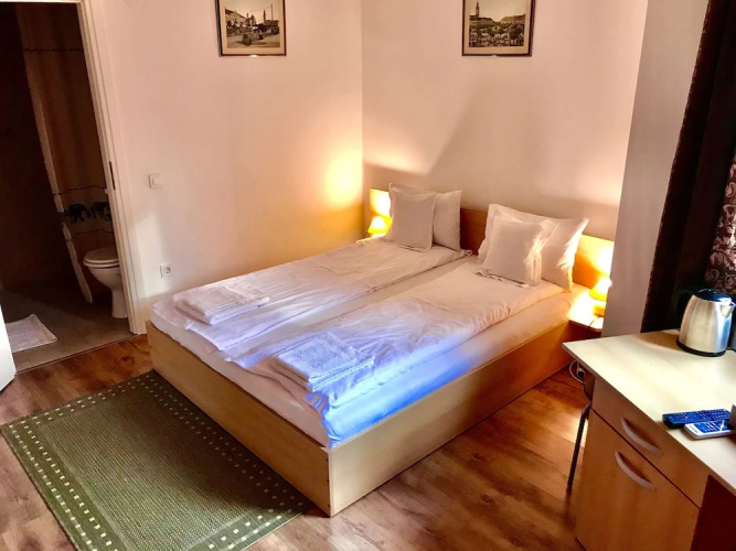 Cristi's Rooms - Pensiune