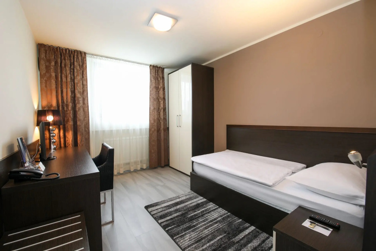 Superior Single room
