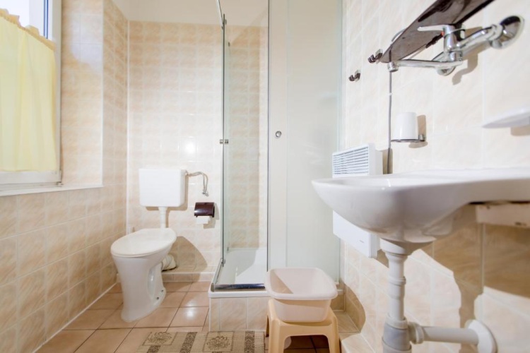 Standard Triple room with balcony and with view