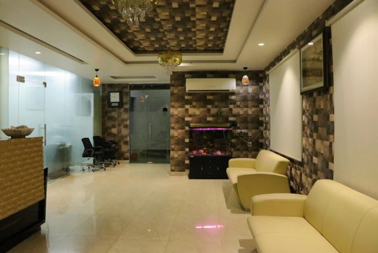Hotel kaki
