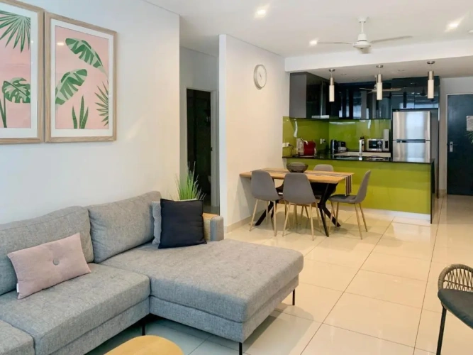 Deluxe Apartment