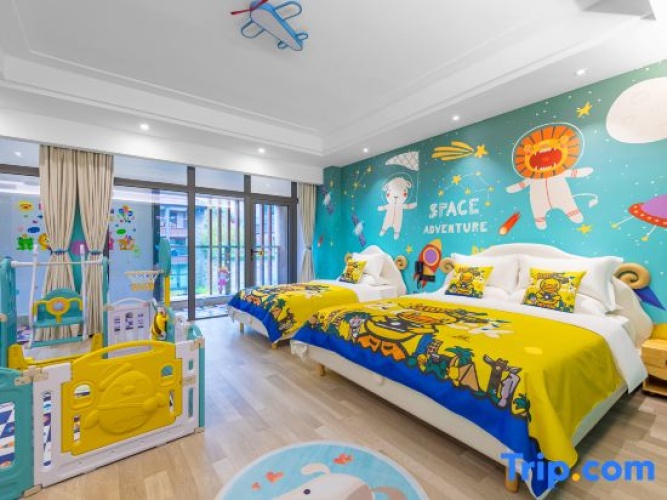 Standard Family room