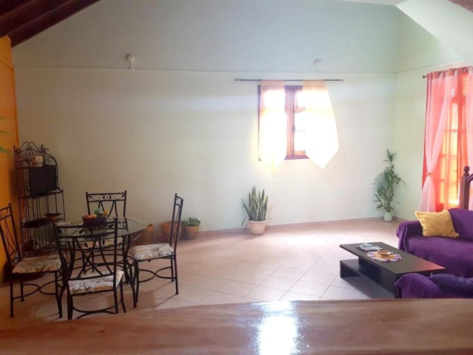 Maison de 2 chambres avec vue sur la mer jardin clos et wifi a Capesterre Belle Eau a 3 km de la plage