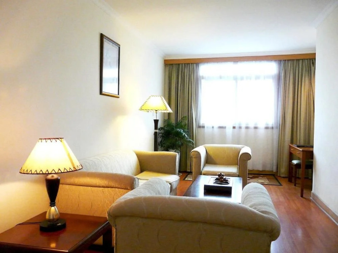 Yuehai Hotel