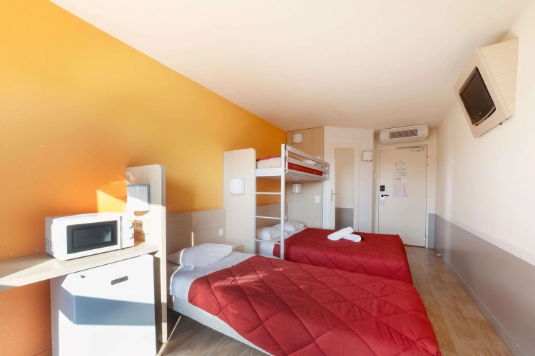 Standard Quadruple room