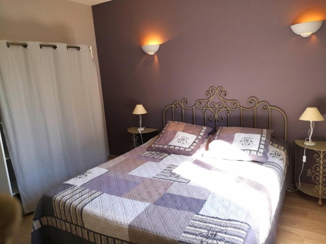 3 Bedrooms Cottage