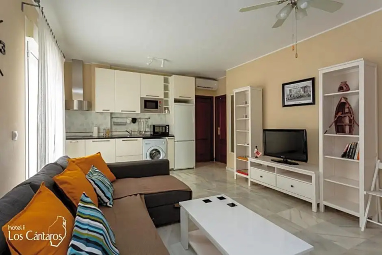 Apartamentos los Cantaros