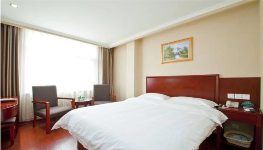 Fuhai Hotel(万鑫宾馆(日照苏宁广场店))