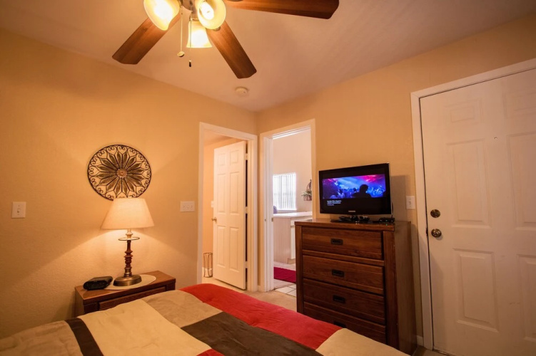 Overlook Grove - 2 Br Condo