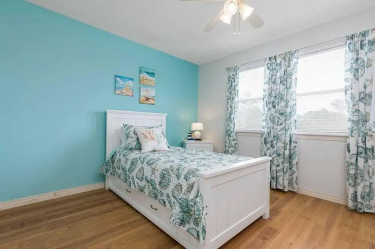 Blue Fish One by Meyer Vacation Rentals