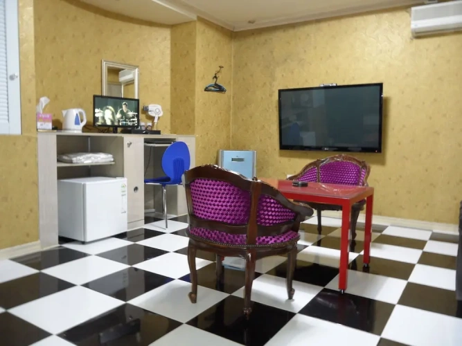 Deluxe Suite