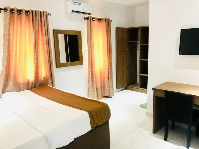 Tillz Hotels