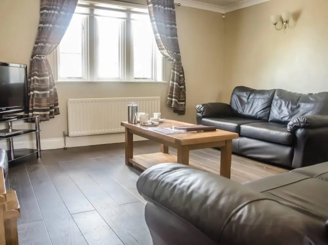 Plawsworth Aparthotel