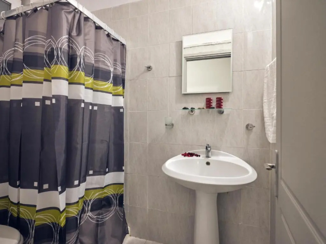 Savvas De Val Hotel