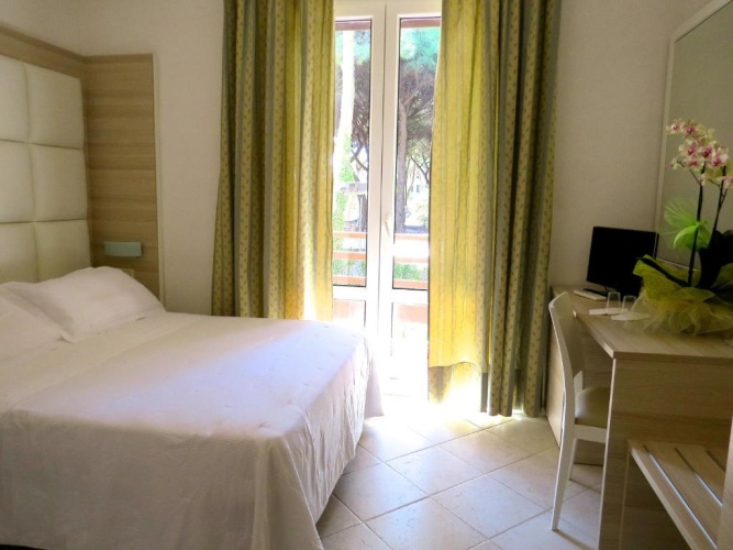 Standard Double room with balcony