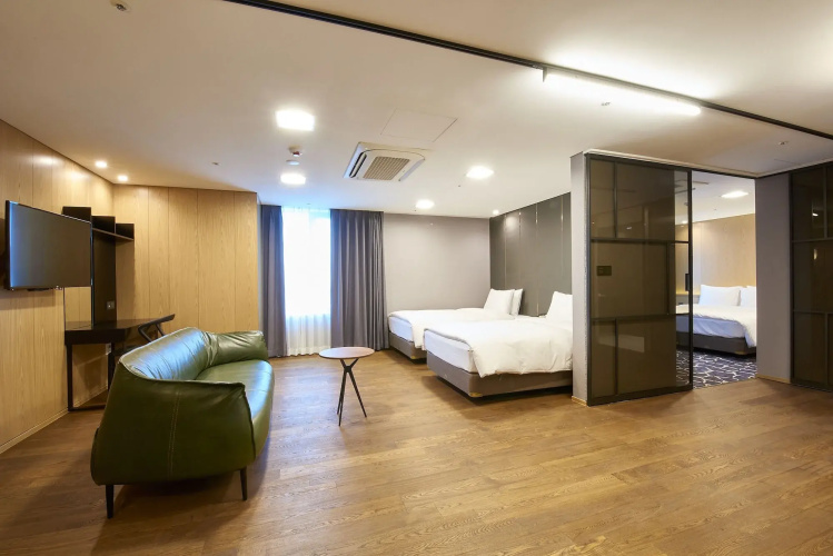 Hotel tt