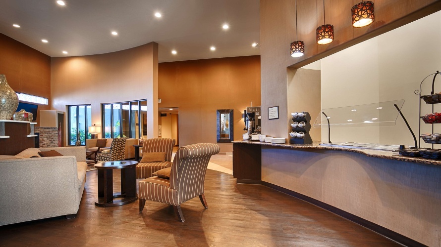 Best Western Plus Lackland Hotel & Suites photo 32