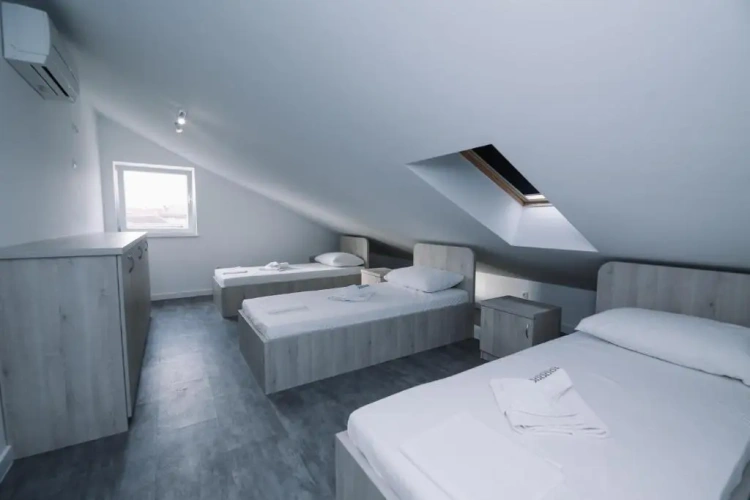 Comfort Triple room