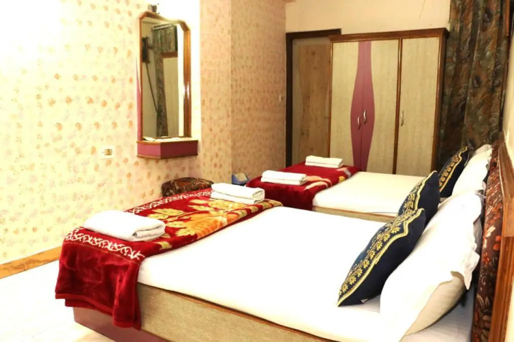 Hotel Maharaja Continental