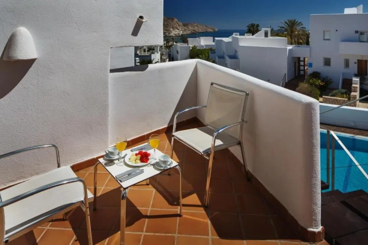 Standard Double room with sea view