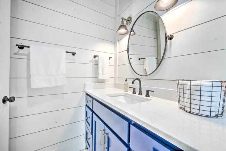 2 Bedrooms Cottage