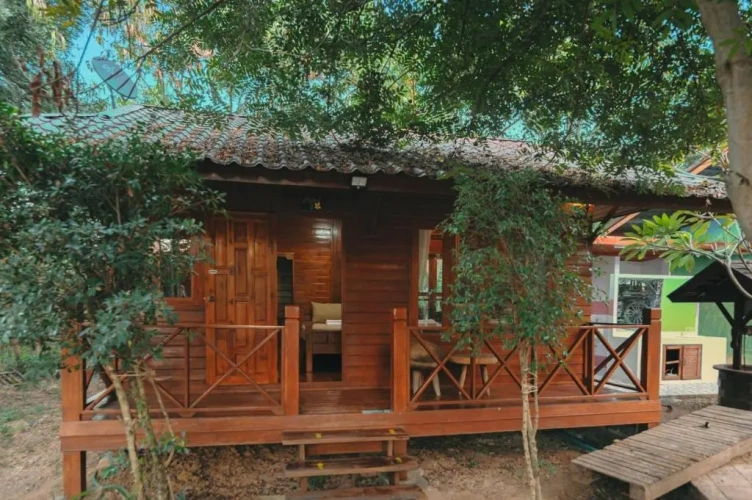 Standard Triple room with balcony