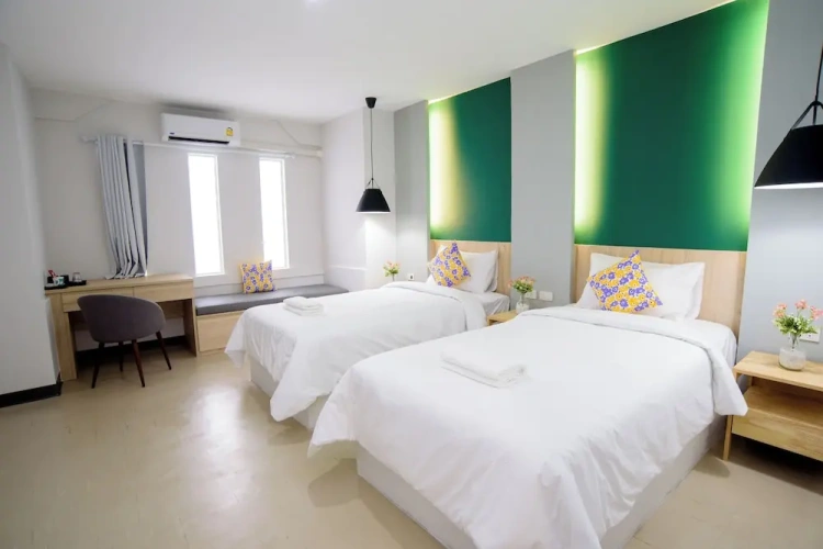 Deluxe Twin room