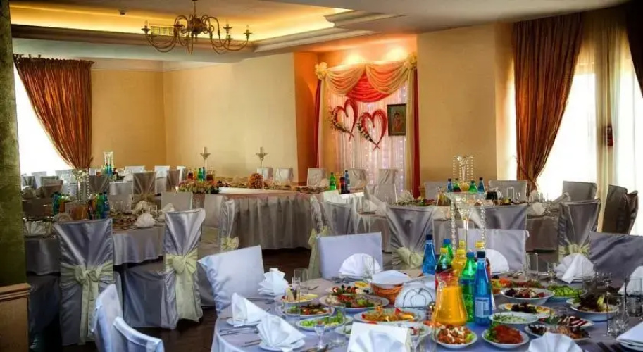 Hotel Chrobry