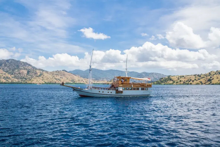 Kelana Boat