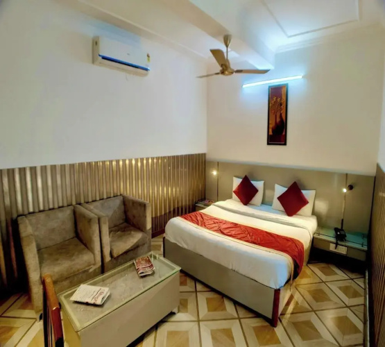 Hotel Ratan Palace