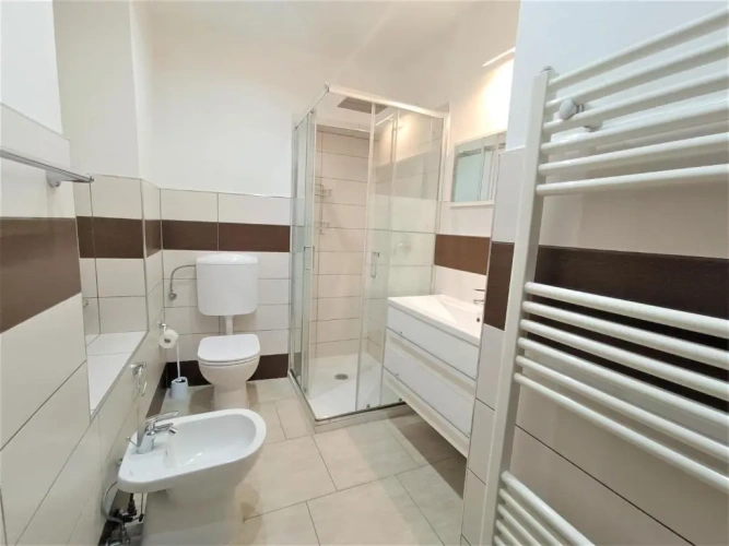 3 Bedrooms Cottage