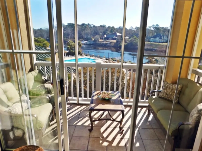 Standard room with balcony