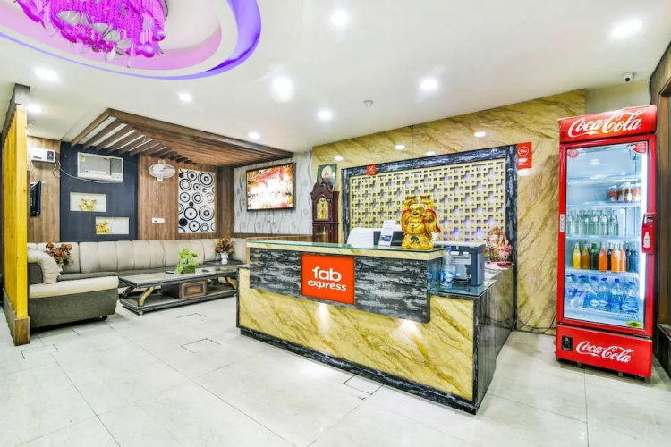 FabHotel RS