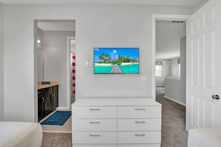9023 Pelican Cove