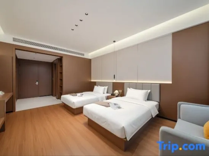 Premier room