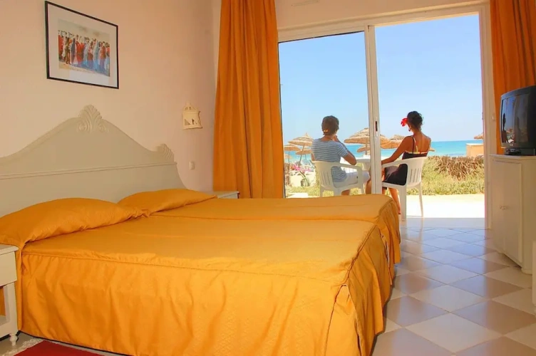 Standard Double room with balcony and with sea view