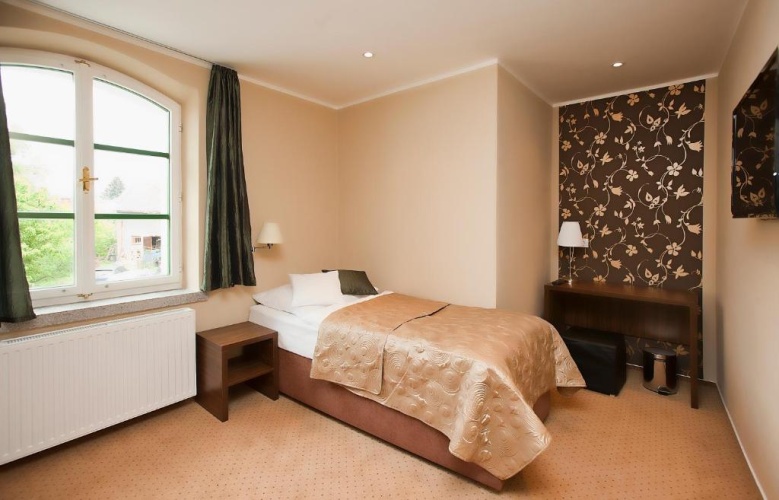 Standard Single room with view